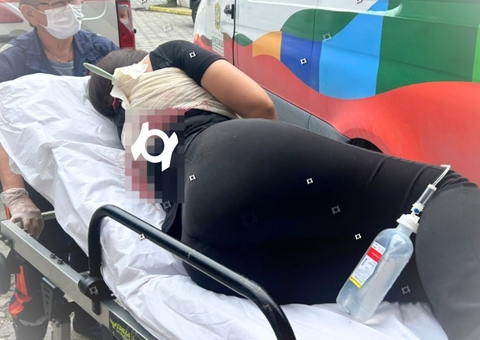 Inconformado com término, homem esfaqueia ex a caminho trabalho no T5