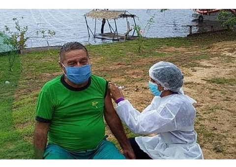Roberto Cidade destaca vacinação para pessoas de 18 anos no interior do Amazonas