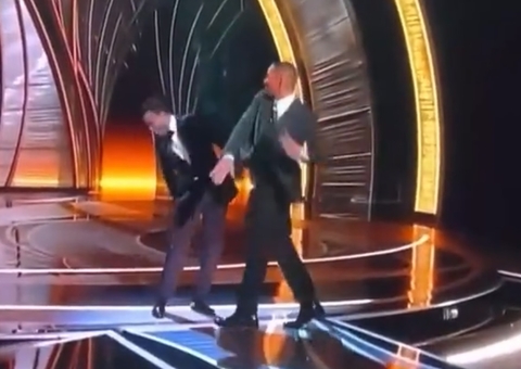 Chris Rock impõe condição para falar sobre tapa de Will Smith