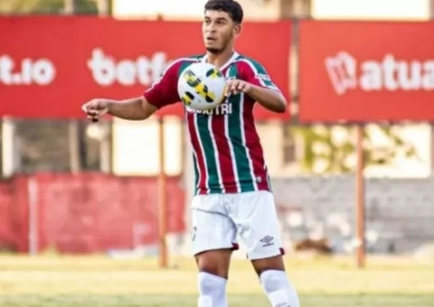 Ex-jogador do sub-23 do Fluminense morre em acidente de carro