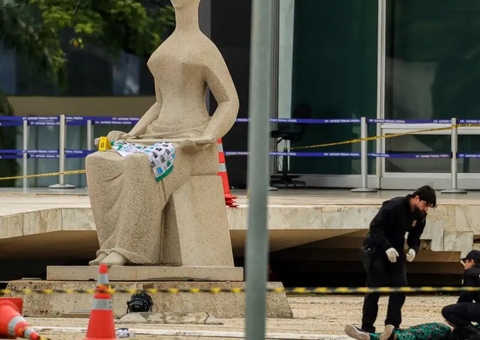 Partido de Bolsonaro repudia atentado a bomba na Praça dos Três Poderes