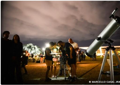 Cometa que passará perto da Terra poderá ser visto no Brasil