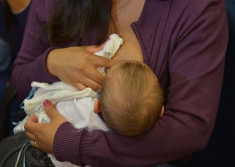 Atividade física e aleitamento previnem o câncer de mama, aponta estudo