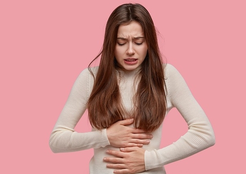 Diagnóstico de endometriose leva em média 7 anos; conheça os sintomas