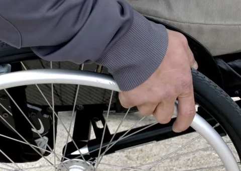 TJAM decide se candidato que ficou deficiente após inscrição em concurso pode concorrer por cota