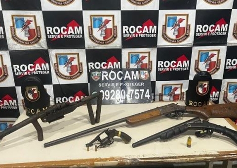 Membro de facção é preso com arsenal escondido em terreno em Coari