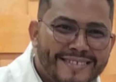 Padre é preso suspeito de manter e filmar relações sexuais com menores em Coari