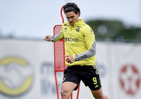 Pedro e Gabigol iniciam transição na volta de Tite aos treinos no Flamengo