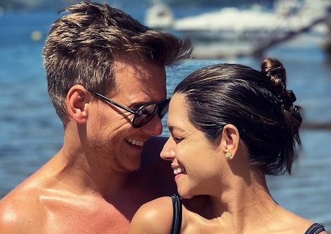 Thais Fersoza e Michel Teló viajam à França para comemorar 7 anos de casados: 'amor da minha vida'