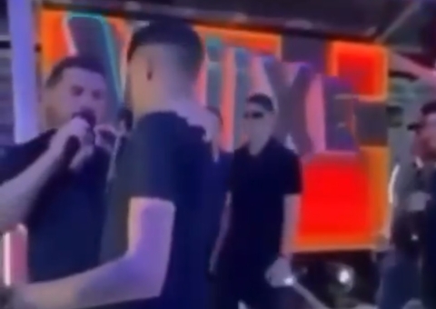 Vídeo: Xand Avião dá show de grosseria e expulsa Cremosinho de palco em live