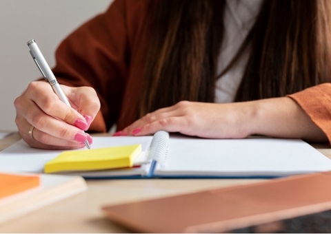 IEL Amazonas abre vagas de estágio em diversas áreas e níveis de formação