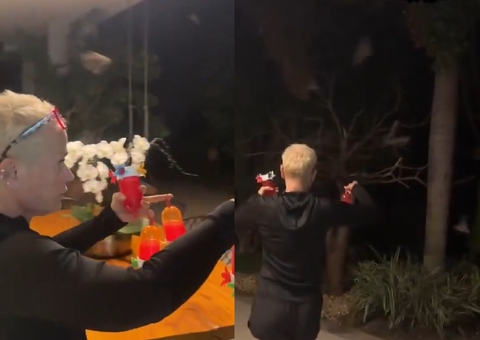 Marido surpreende ao mostrar Xuxa alimentando morcegos em casa; vídeo