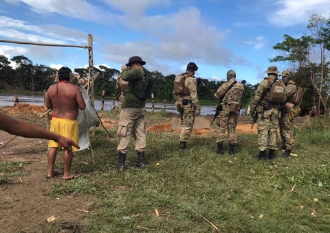 Garimpeiros atiram contra PF durante conflito em terras Yanomami