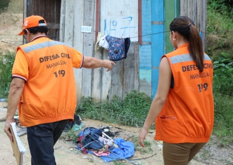 Manaus registra quatro ocorrências durante forte chuva