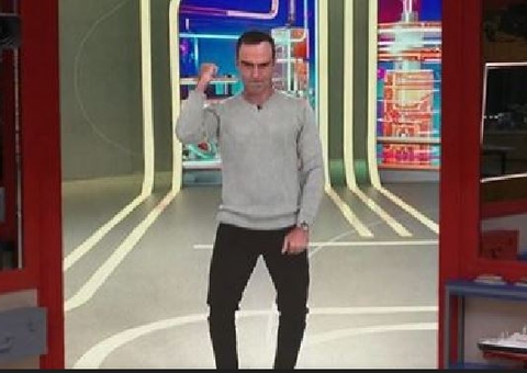 Tadeu Schmidt anuncia liderança de Aline de forma inusitada; veja vídeo