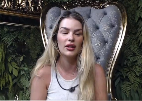 Yasmin Brunet desabafa sobre compulsão alimentar: 'tô completamente descompensada'