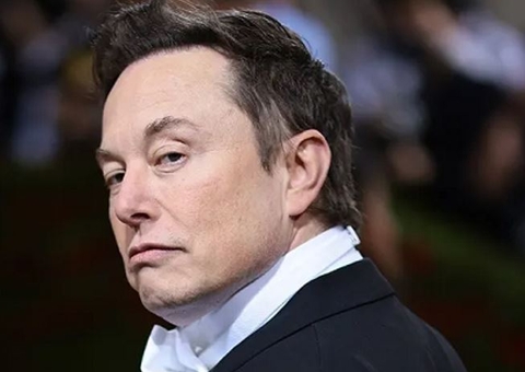 Enquete de Elon Musk mostra que internautas querem saída dele do comando do Twitter
