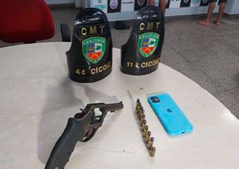 Membro de facção é preso ao ser flagrado 'desfilando' armado no Ouro Verde