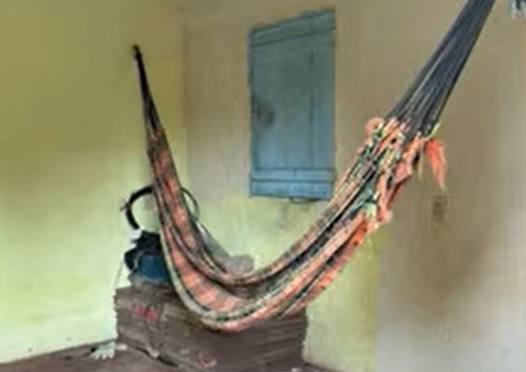 Bebê é resgatado após ser deixado sozinho em casa em Iranduba