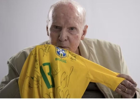 Último adeus: Velório de Zagallo acontece hoje e será aberto ao público