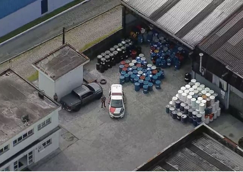 Explosão em fábrica de solventes deixa 1 funcionário morto e outro ferido