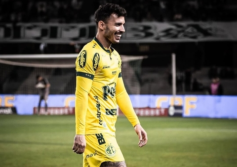 Zeca rescinde contrato após polêmica com Barroca e não joga mais no Mirassol