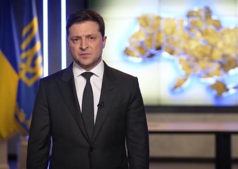Presidente Zelensky diz que Ucrânia não vai baixar as armas
