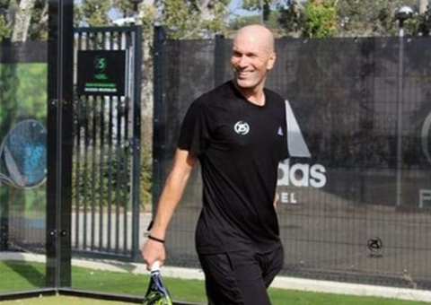 Zidane pode ser técnico da seleção brasileira, diz jornal