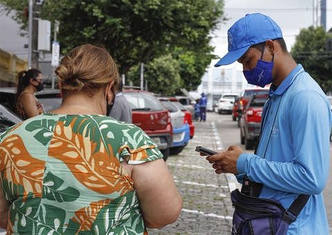 Justiça determina que Prefeitura aumente tarifa do 'Zona Azul' para R$ 3,98 em Manaus