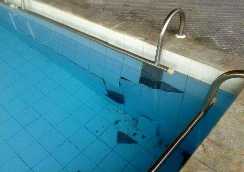 Rachadura causa interdição no Parque do Idoso