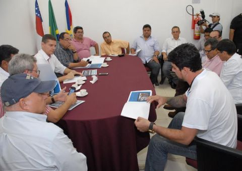 Prefeitura de Presidente Figueiredo vai transformar Lago de Balbina em  Centro de Pesca 