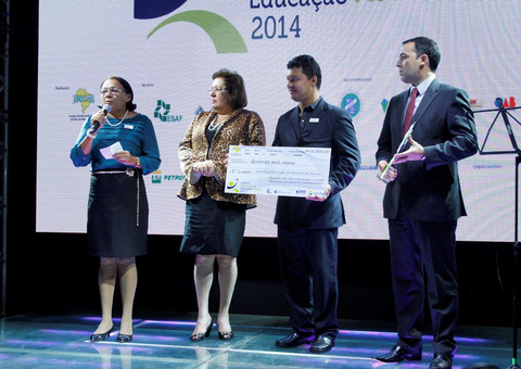 Semed vence Prêmio Nacional de Educação Fiscal 2014