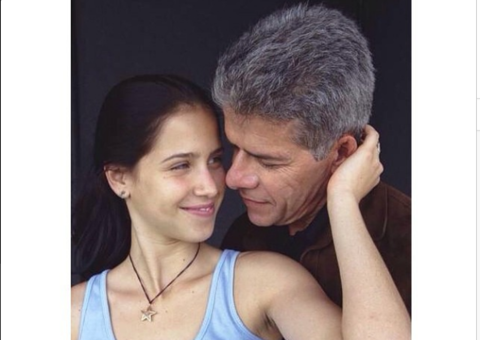 Mel Lisboa comemora reprise de "Presença de Anita"