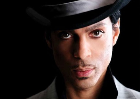 Assista ao novo clipe de Prince, "Fixurlifeup"