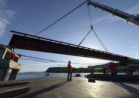 Base  da adutora do Proama é instalada e abastecimento de água será normalizado