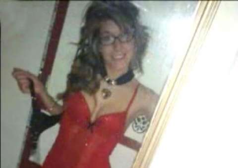 Vídeo mostra professora de matemática seduzindo alunos