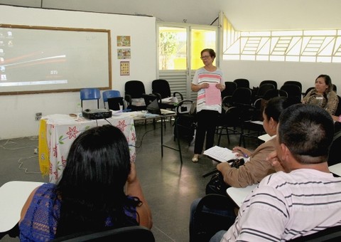 Professores são capacitados para atuar como mediadores de leitura