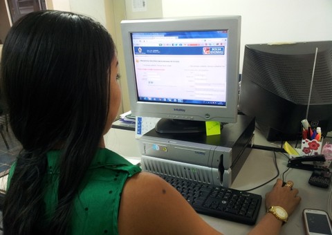 Bolsa Idiomas inscreveu em três dias quase 5 mil candidatos