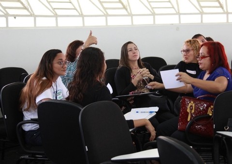 Rede municipal de ensino é inserida no Projeto "Entre na Roda"