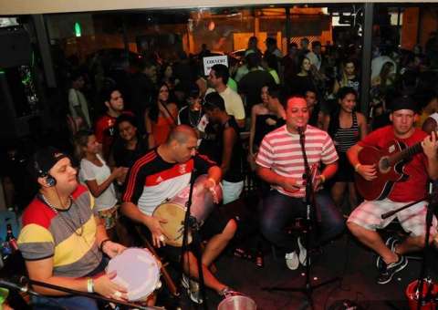 Músicos conceituados de Manaus estarão domingo no projeto “Samba Social Clube”