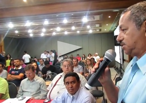 Em encontro do PT, militantes reconhecem que é difícil acessar os programas sociais no Amazonas