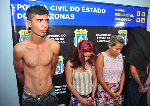 Quadrilha é presa por roubo e receptação de veículos                       