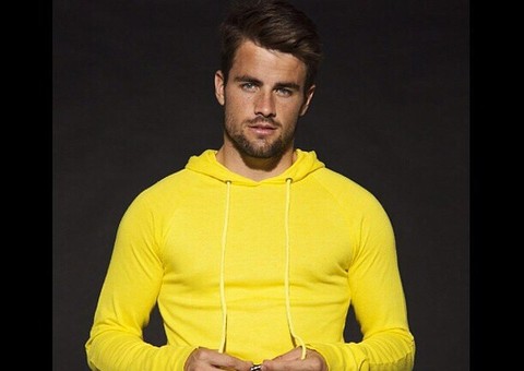 BBB 15: Rafael faz sucesso na web e promete ser o galã da temporada