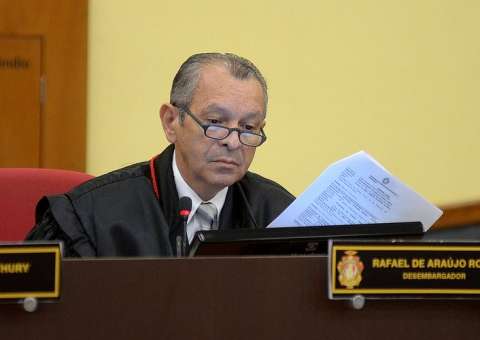 Rafael Romano chama presidente do TJ de prepotente e arrogante