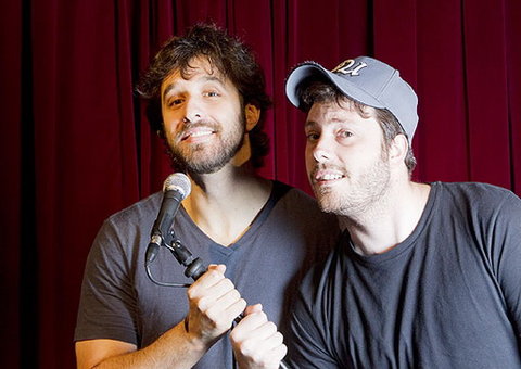 Danilo Gentili e Rafinha Bastos trocam farpas após derrota do Brasil