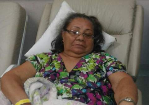 Paciente cardíaco espera atendimento que não chega