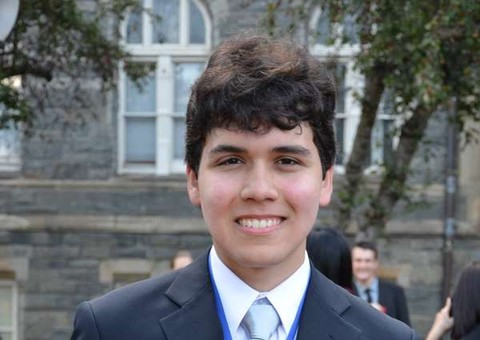 Brasileiro de 19 anos, passa em 4 universidade dos EUA