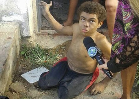Jovem com deficiência salva toda a família da morte