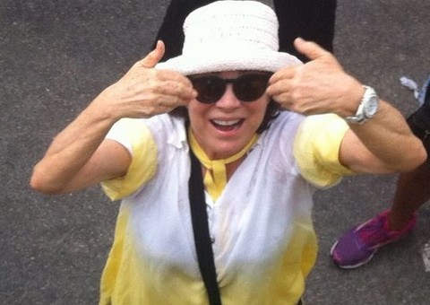  Famosos participam de manifestações anti-Dilma nas ruas