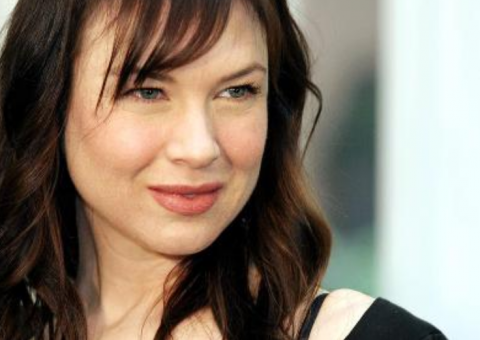 Bridget Jones está de volta e novamente solteira